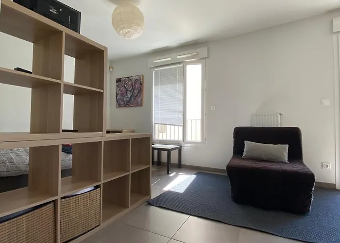 Avec Balcon Immeuble Standing